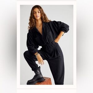 FREE PEOPLE FAYE JUMPSUIT BLACK SIZE SMALL